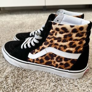 Leopard sk8 hi vans size 9.5